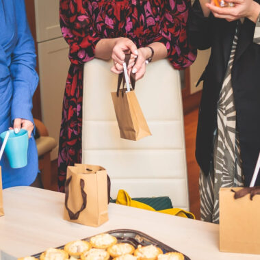 The Art of Gifting: Custom Corporate Gift Ideas for Christmas Parties