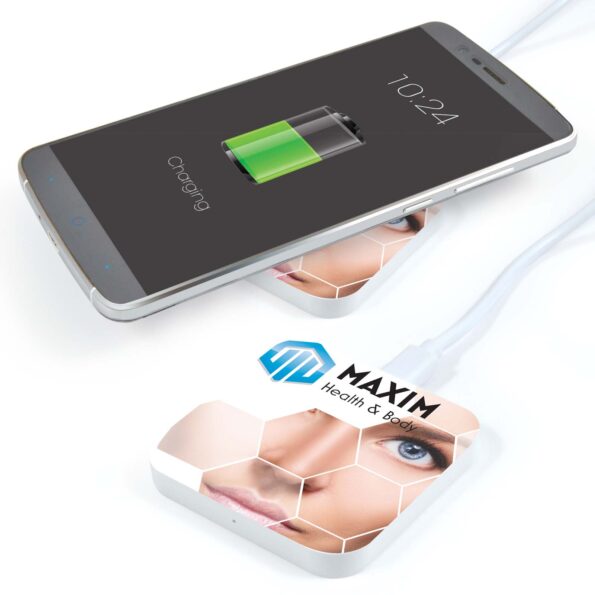 Portable Powerbank with a vivid eye image in heat transfer vinyl and UV printing