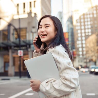 Autumn Workwear Essentials: Preparing for the Seasonal Shift in Australia 