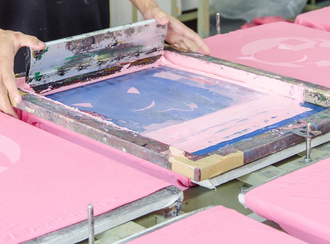 Screen Printing – Process on a Pink Shirt Screen Printing - Process on a Pink Shirt